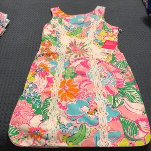 NWT- Lilly for target women’s size 8